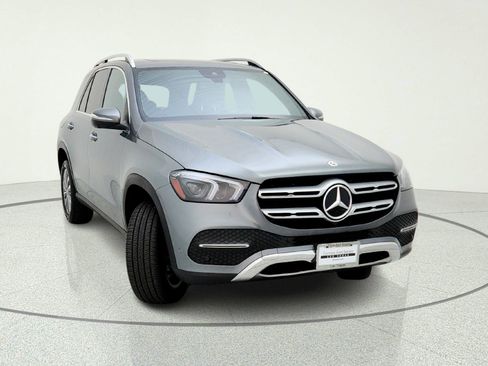 Used 2022 Mercedes-Benz GLE 350 4MATIC w/ Premium Package image 4