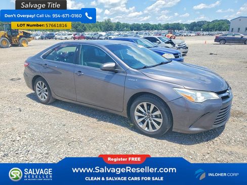 Used 2017 Toyota Camry Hybrid FWD image 5