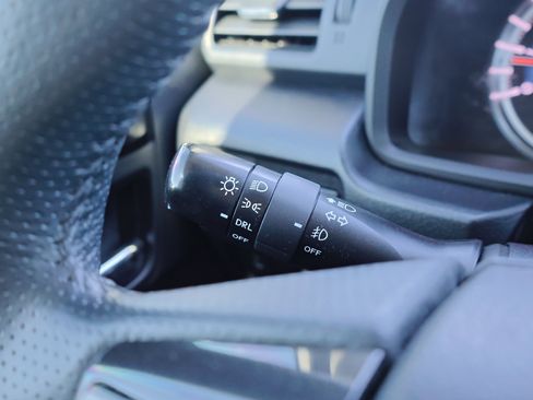 Used 2019 Toyota 4Runner TRD Off-Road Premium image 18