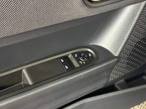 Certified 2025 MINI Cooper 2-Door Hardtop FWD image 14