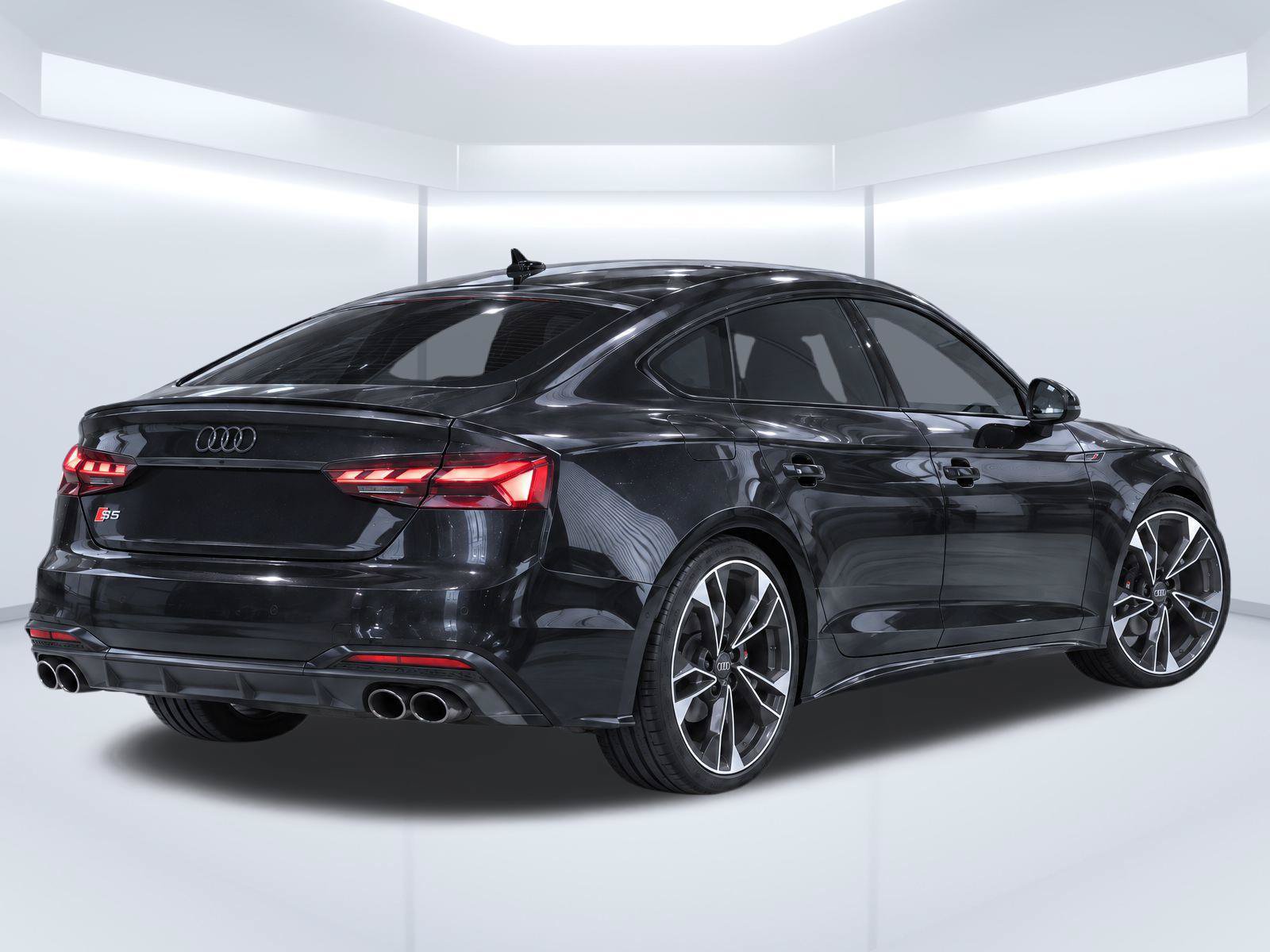 Used 2025 Audi S5 Premium Plus w/ Premium Plus Package AWD/4WD image 4