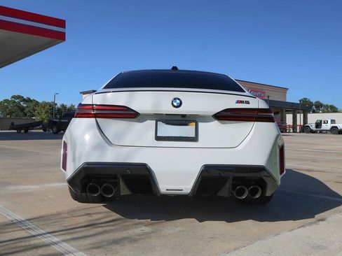 Used 2026 BMW M5 w/ Executive Package AWD/4WD image 39