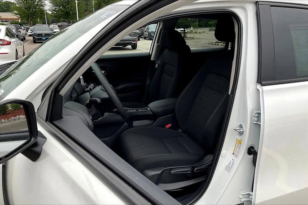 New 2026 Honda HR-V LX image 10