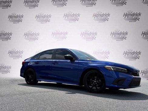 Used 2024 Honda Civic Sport image 2