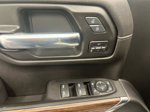 Used 2020 Chevrolet Silverado 1500 High Country AWD/4WD image 6