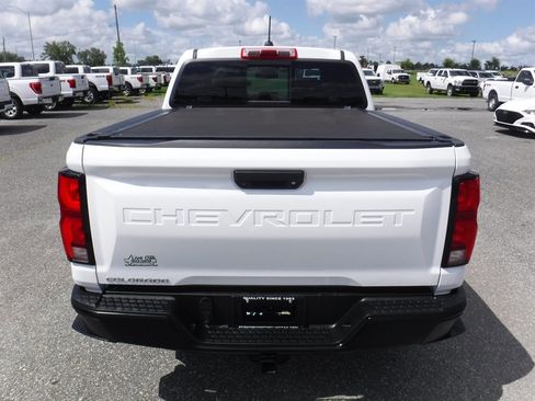 Used 2023 Chevrolet Colorado Z71 w/ Z71 Convenience Package 2 image 4