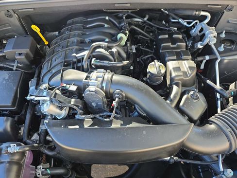 Used 2025 Dodge Durango GT image 13