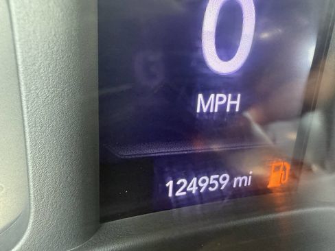 Used 2022 RAM 2500 Tradesman image 26