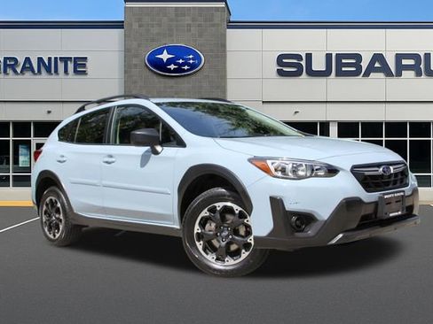 Used 2023 Subaru Crosstrek 2.0i image 2
