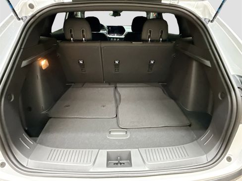 New 2026 Chevrolet Trax RS image 25