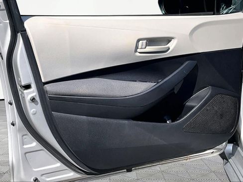 Used 2024 Toyota Corolla LE FWD image 22