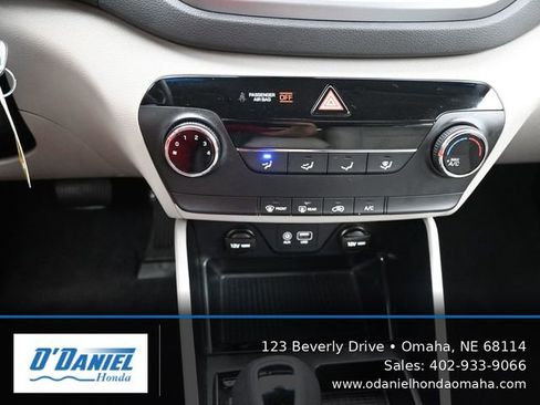 Used 2018 Hyundai Tucson SE w/ Cargo Package image 31