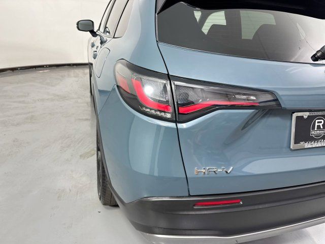 Certified 2024 Honda HR-V Sport image 31