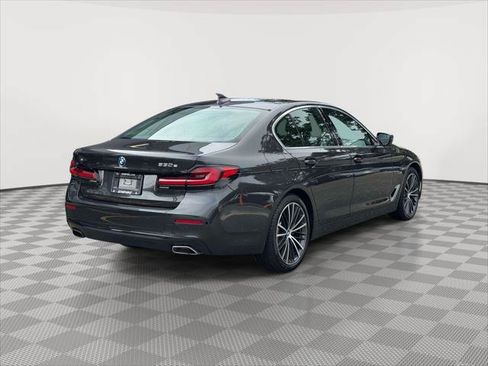 Used 2022 BMW 530e xDrive w/ Executive Package AWD/4WD image 7