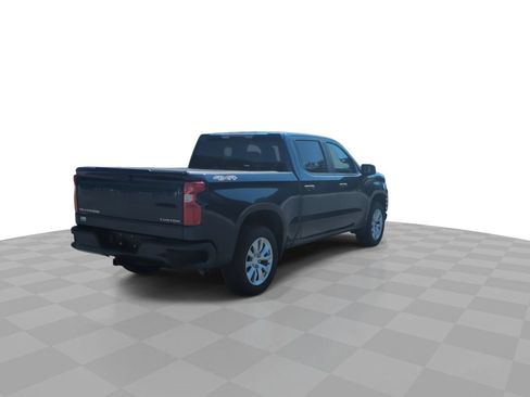 Certified 2020 Chevrolet Silverado 1500 Custom w/ Custom Value Package AWD/4WD image 8