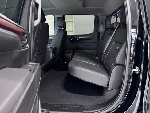 Used 2023 GMC Sierra 1500 Denali w/ Technology Package image 10