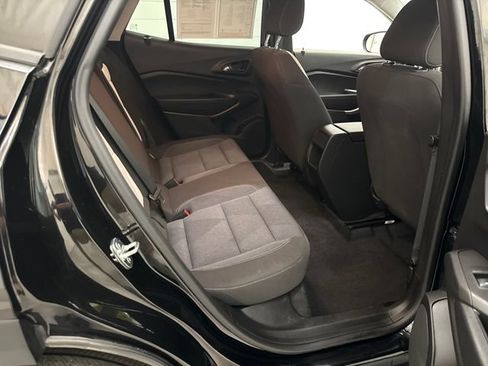Used 2024 Chevrolet Trax LS w/ LS Convenience Package FWD image 22