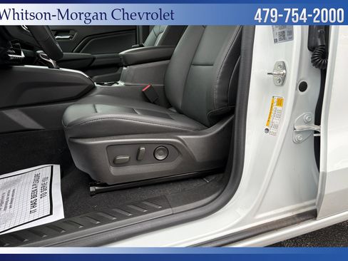 Used 2024 Chevrolet Colorado LT w/ LT Convenience Package III image 13