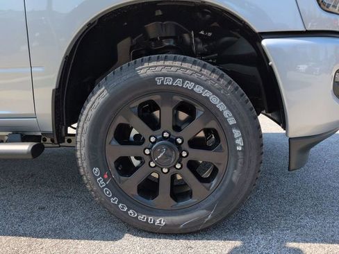 New 2026 RAM 2500 Tradesman AWD/4WD image 10