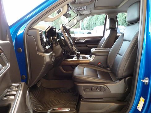 Used 2022 Chevrolet Silverado 1500 LT Trail Boss w/ LT Trail Boss Premium Package image 15