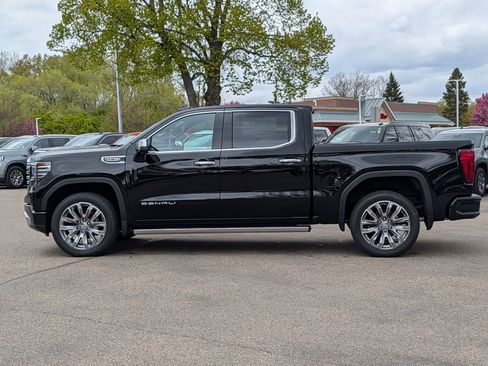New 2026 GMC Sierra 1500 Denali w/ Denali Reserve Package AWD/4WD image 7