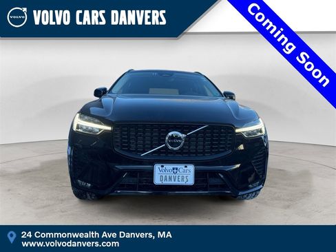 Certified 2025 Volvo XC60 B5 Core image 10
