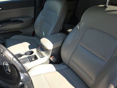 Used 2017 Kia Sportage EX w/ EX Premium Package FWD image 11
