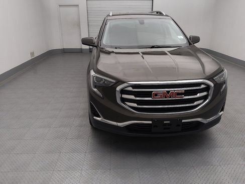 Used 2019 GMC Terrain SLT FWD image 14