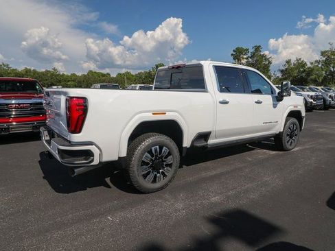 New 2025 GMC Sierra 2500 Denali w/ Denali Reserve Package image 10