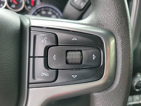 Used 2022 Chevrolet Silverado 1500 Custom w/ Safety Confidence Package RWD image 22