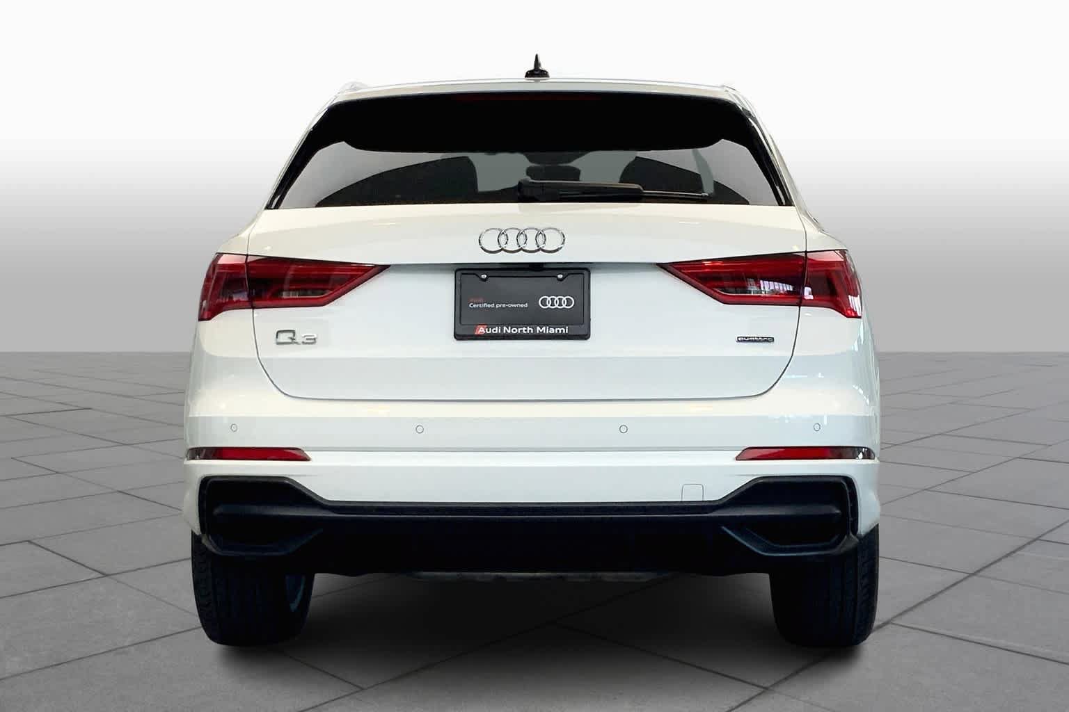Used 2020 Audi Q3 2.0T Premium Plus w/ Premium Plus Package AWD/4WD image 5