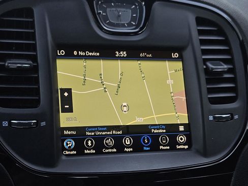 Used 2023 Chrysler 300 S image 18