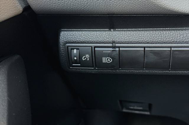 Certified 2023 Toyota Corolla LE FWD image 28