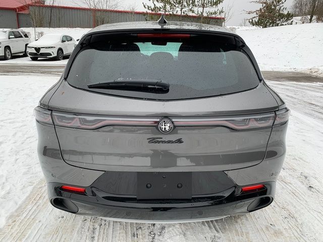 New 2026 Alfa Romeo Tonale w/ Active Assist Package AWD/4WD image 4