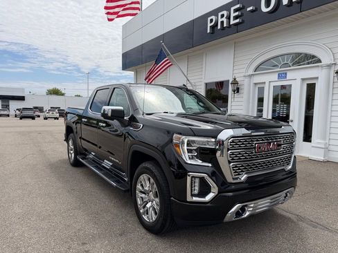 Certified 2022 GMC Sierra 1500 Denali w/ Driver Alert Package II AWD/4WD image 3