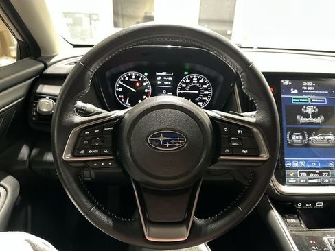 Used 2025 Subaru Outback Premium image 15