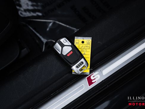 Used 2017 Audi A4 2.0T Premium w/ Convenience Package image 42