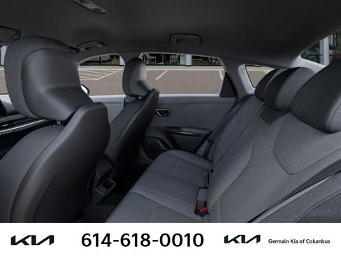 New 2025 Kia K4 LX image 21