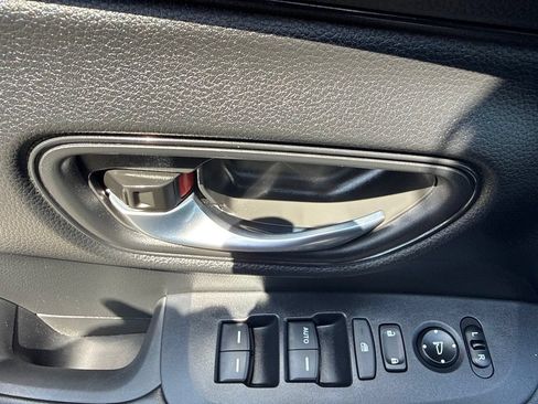 Used 2026 Honda HR-V LX image 14