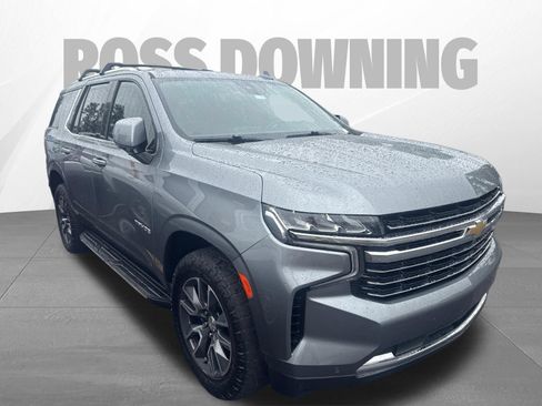 Used 2021 Chevrolet Tahoe LT w/ LT Signature Package AWD/4WD image 3