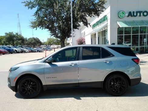 Used 2023 Chevrolet Equinox LS w/ LS Convenience Package FWD image 10