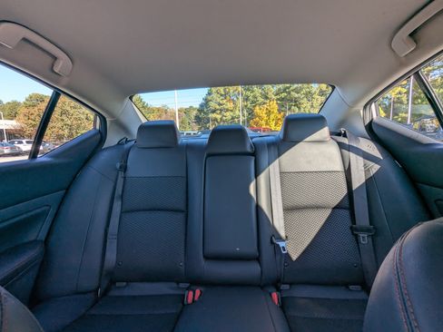 Used 2023 Nissan Altima 2.5 SR image 10