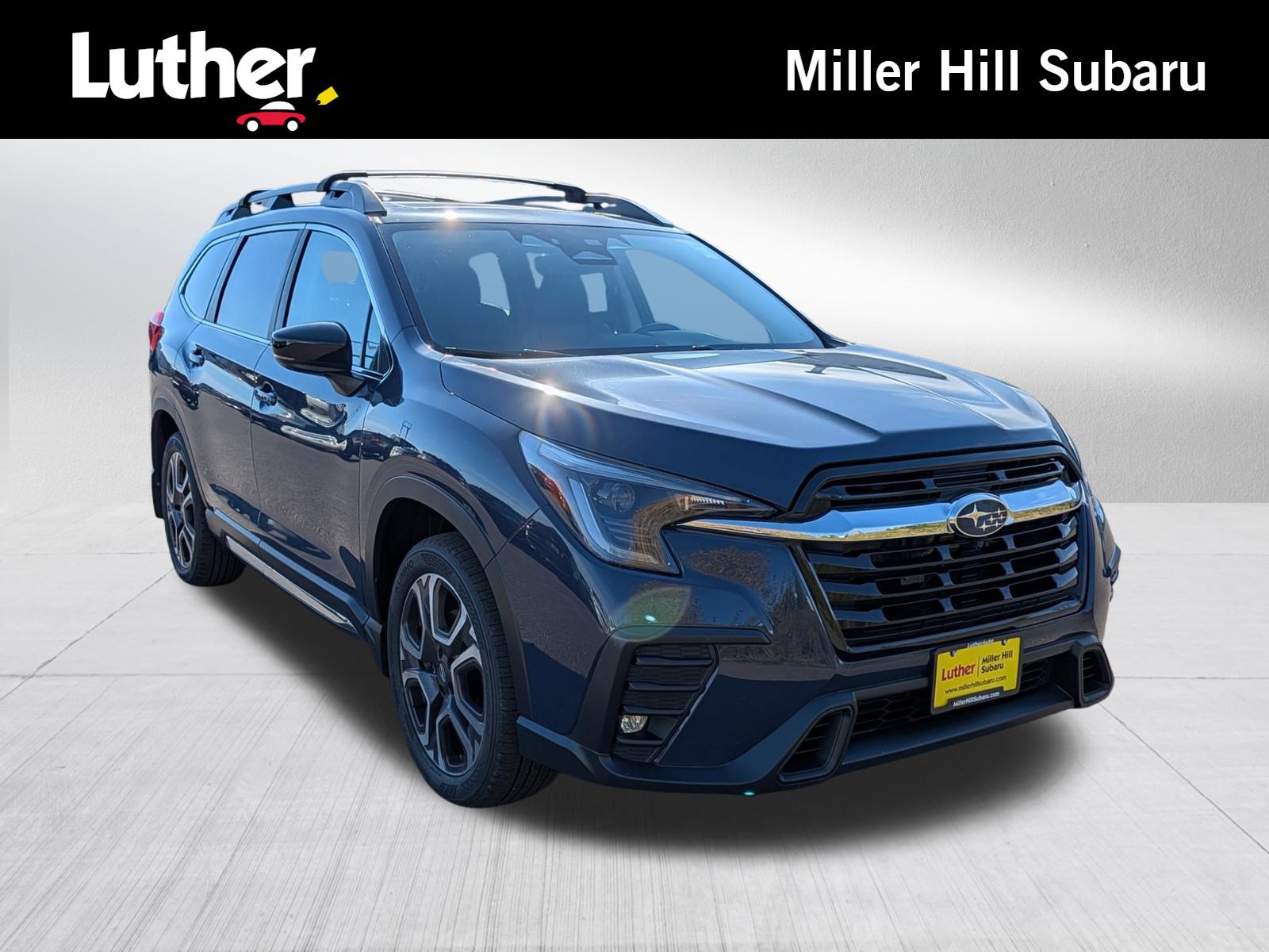 Used 2024 Subaru Ascent Limited w/ Technology Package AWD/4WD image 1
