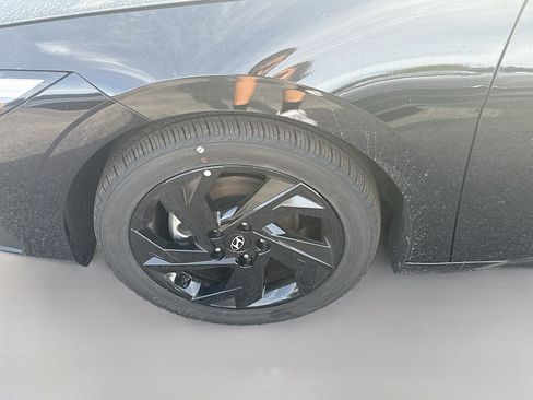 New 2026 Hyundai Elantra Sport FWD image 23
