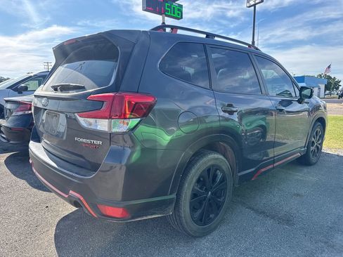 Used 2021 Subaru Forester Sport AWD/4WD image 4