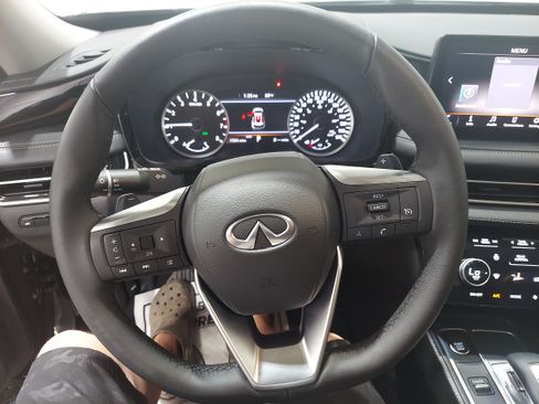 Used 2025 INFINITI QX60 Pure AWD/4WD image 8
