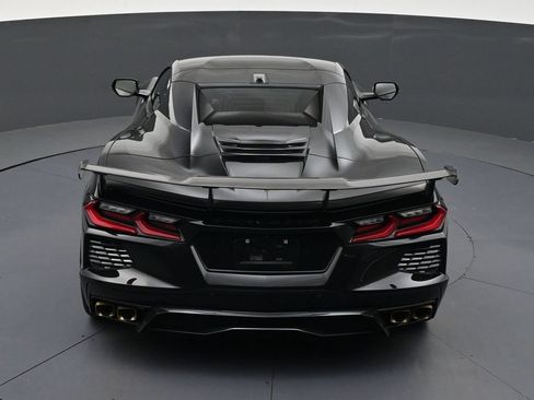 Used 2024 Chevrolet Corvette Stingray Premium Conv w/ Stealth Interior Trim Package RWD image 15