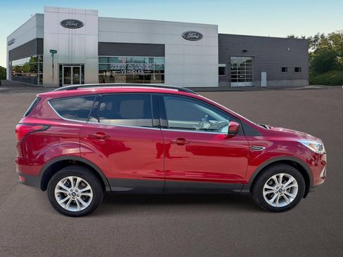 Used 2019 Ford Escape SEL FWD image 12