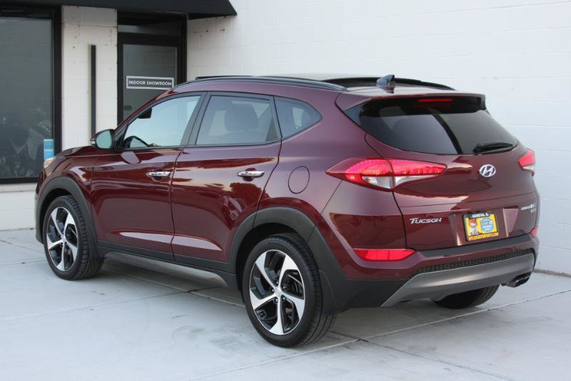 Used 2016 Hyundai Tucson Limited w/ Option Group 03 AWD/4WD image 10