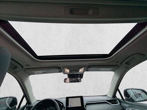 Certified 2025 Toyota RAV4 XLE w/ Convenience Package image 19